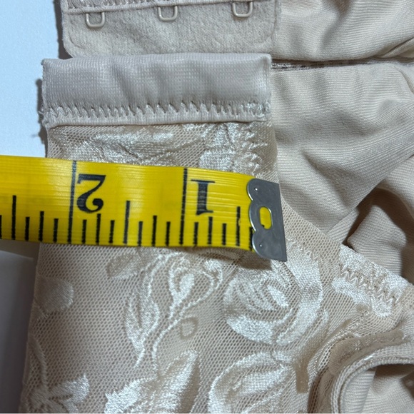 Wacoal Awareness Full Figure Seamless Wire Free Bra Sand 38D - Picture 9 of 15